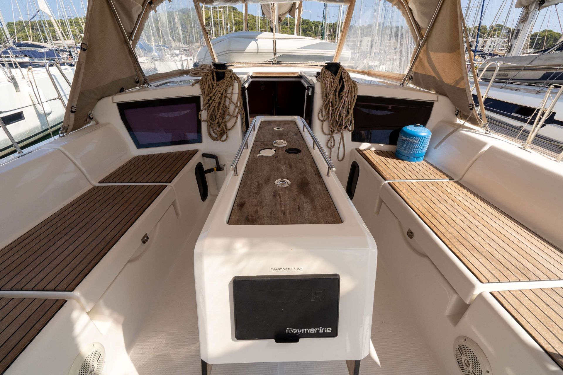 nausys-25147878-9870890-n2.jpg