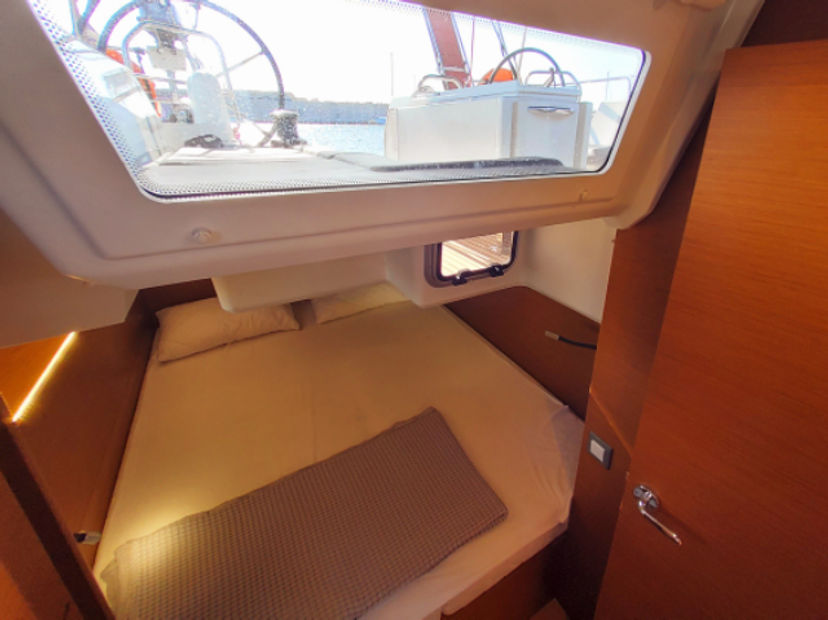 Jeanneau 40 CLASS