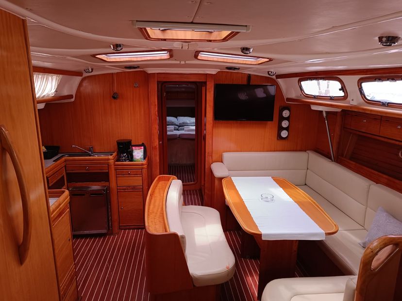 Bavaria Yachtbau 46 Lucia