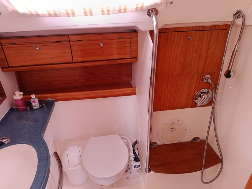 Bavaria Yachtbau 46 Lucia