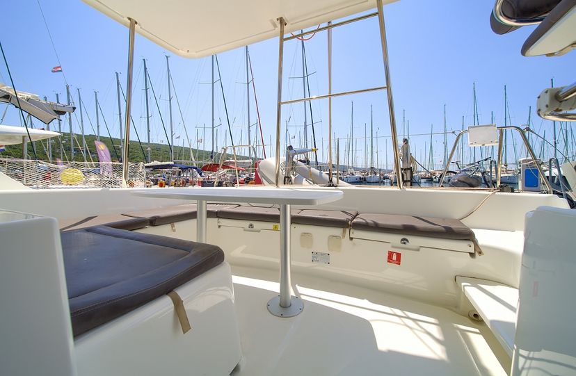 Lagoon 38 Atenea