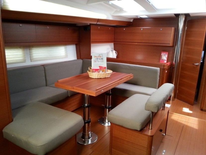 Dufour Yachts 50 Maestro