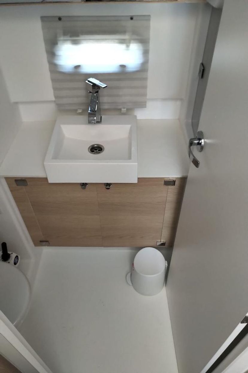 Catana 4.1 Testa