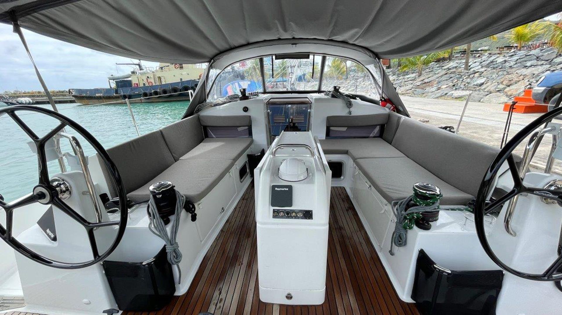 nausys-26818143-521000-n2.jpg