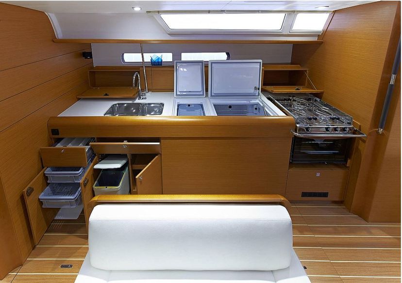 Jeanneau 47 Joy