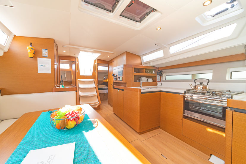 Jeanneau 49 Capt. Jack Sparrow