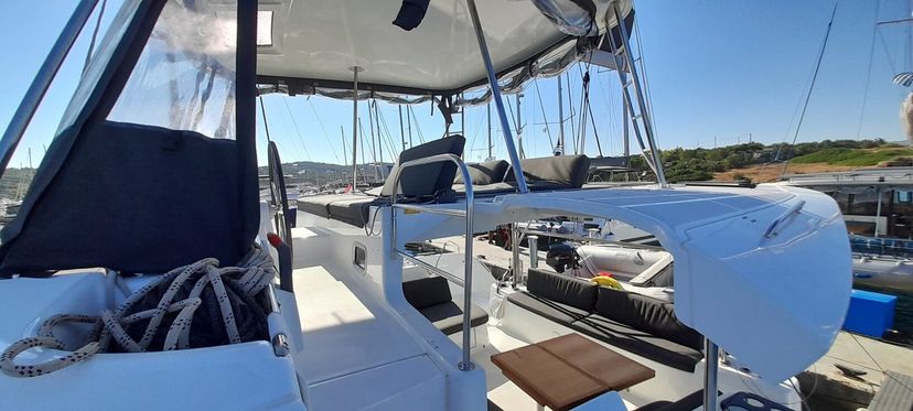 Lagoon 46 Free Bird II