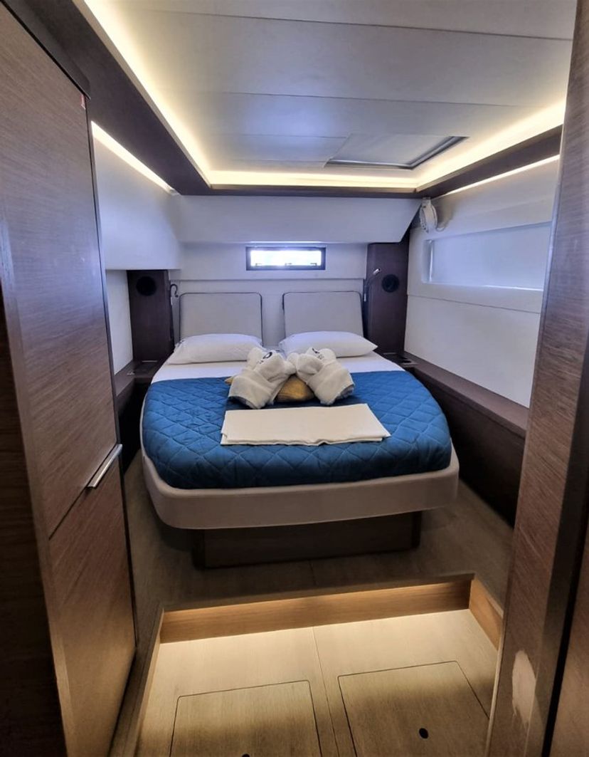 Lagoon 46 Free Bird II