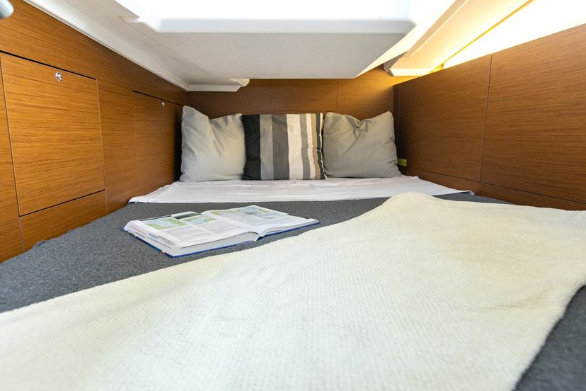Jeanneau 410 Artemis