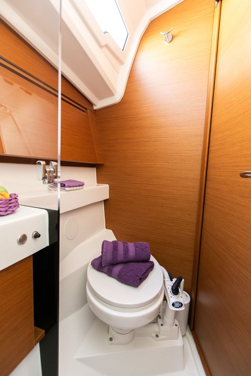 Jeanneau 410 Artemis