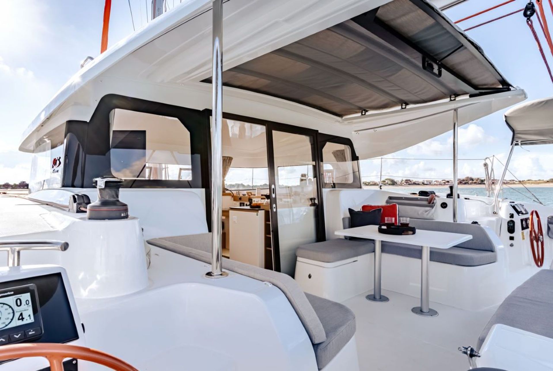 nausys-28551496-9870890-n2.jpg