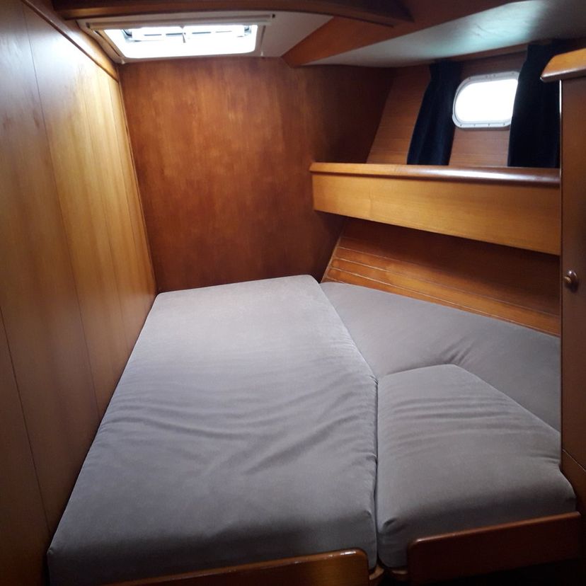 Jeanneau 52 Hesiodos