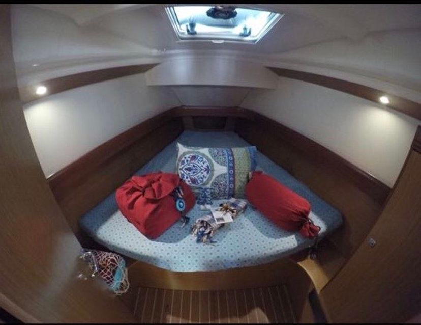 Jeanneau 39 Steelbird