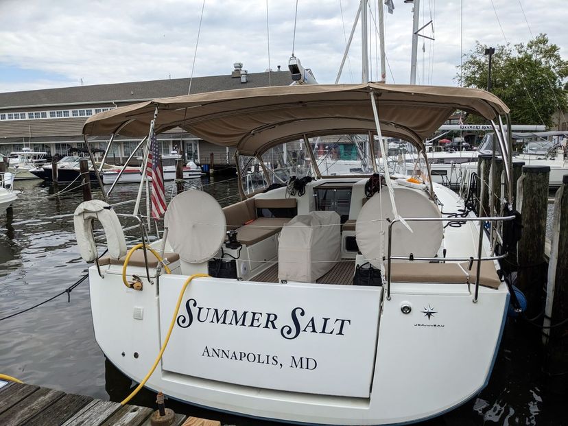 Jeanneau 40 Summer Salt