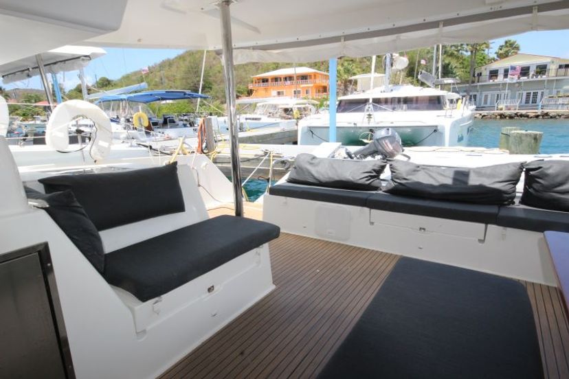 Fountaine Pajot 50 Brizo
