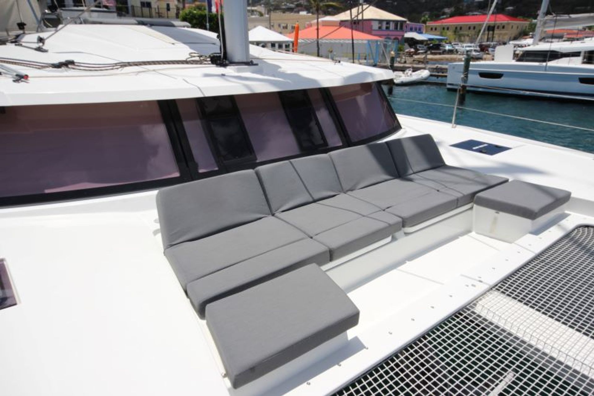 nausys-29492969-29218216-n2.JPG