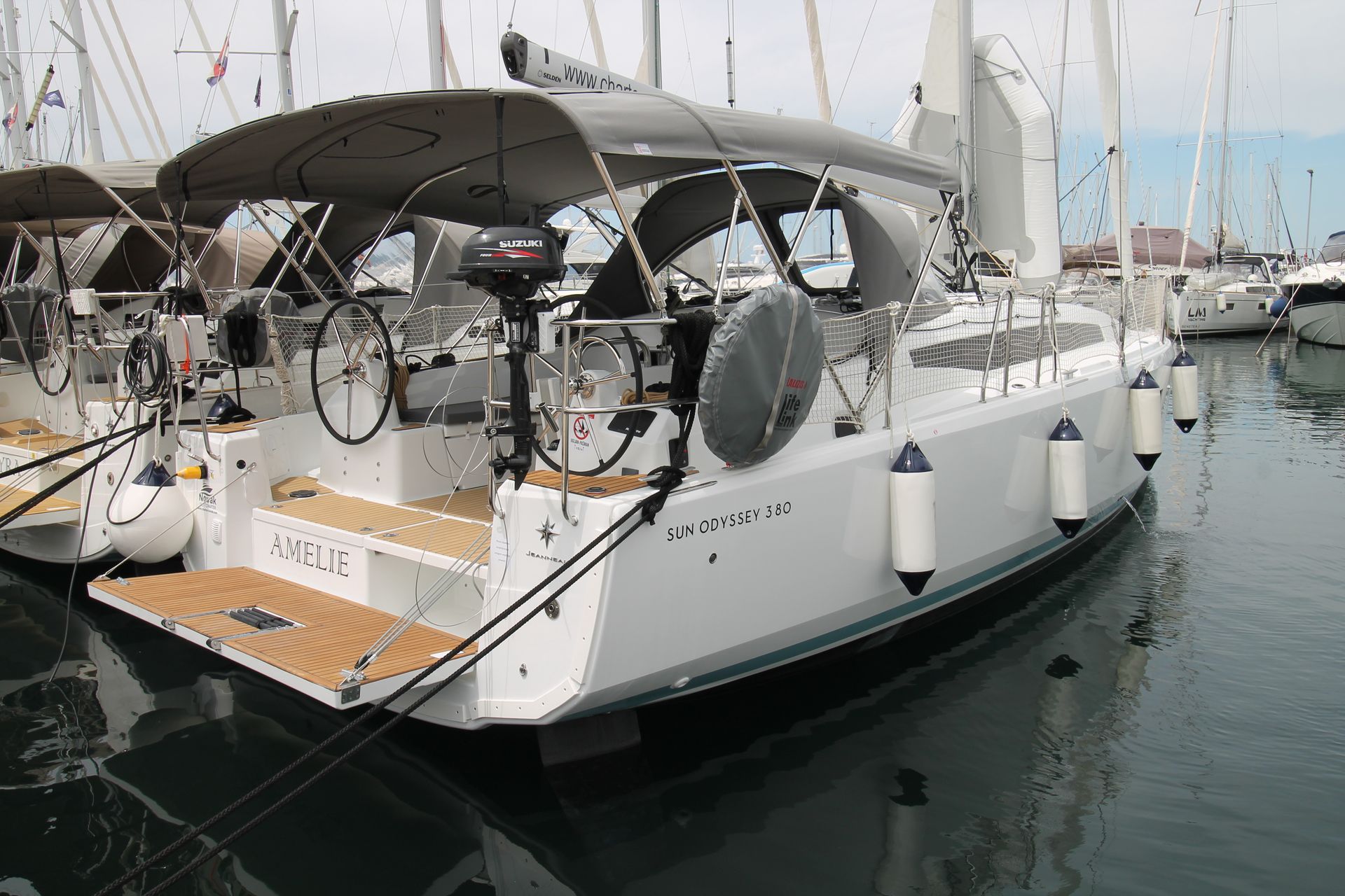 nausys-29879914-1093578-n.JPG