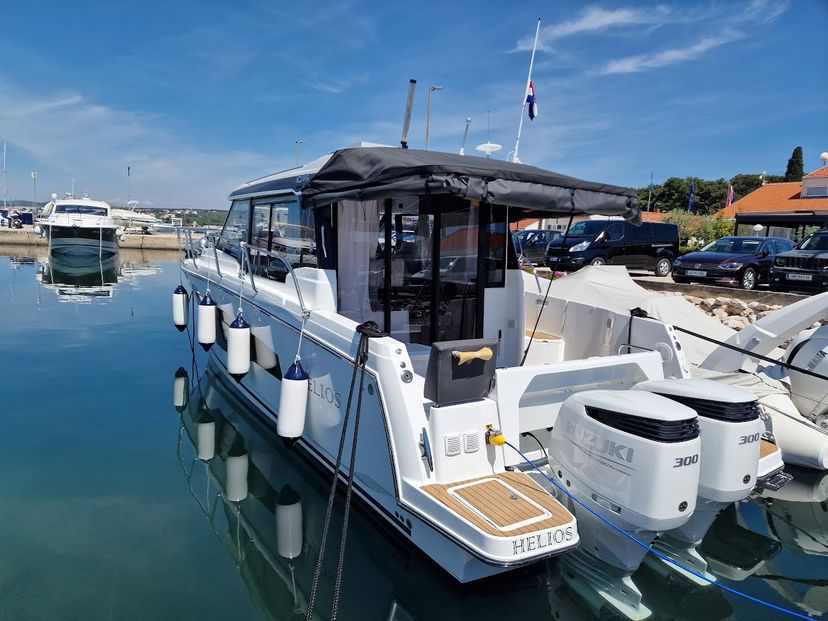 Jeanneau MERRY FISHER 1095 Helios