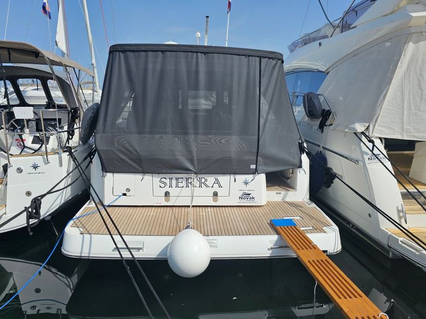 Jeanneau 37 Sierra