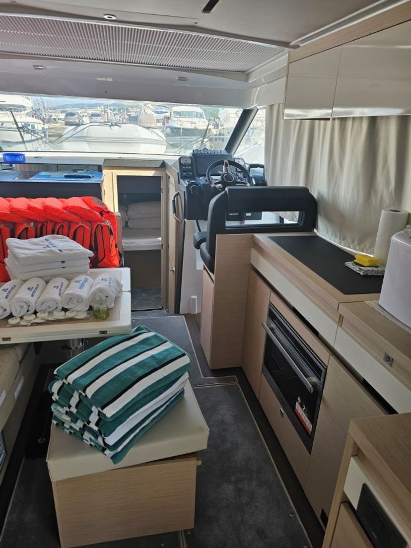 Jeanneau 37 Sierra
