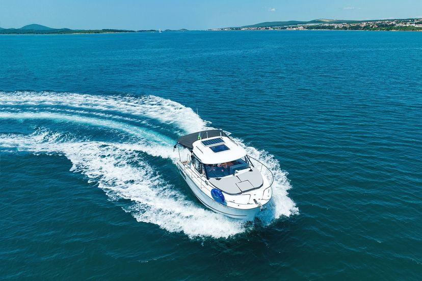 Jeanneau MERRY FISHER 795 Frida