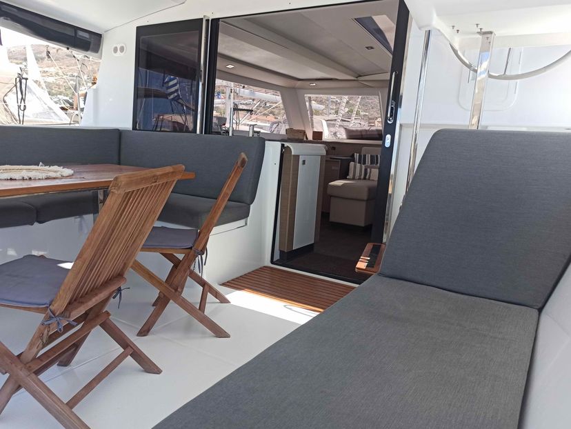 Fountaine Pajot 40 PRESTIGE