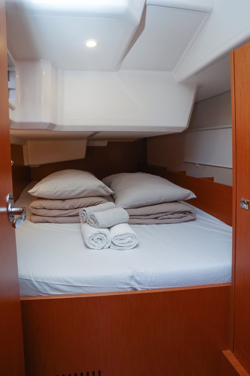 Bavaria Yachtbau 38 Pomena