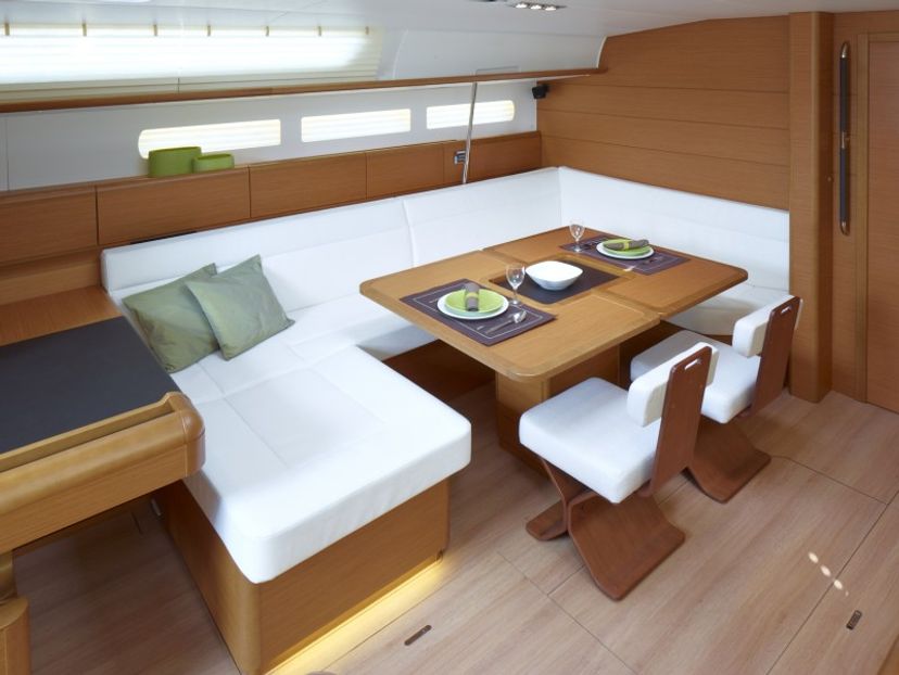 Jeanneau 51 ECONOMY-