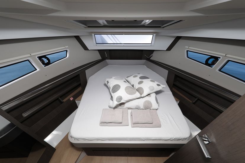 Sealine 33 Stormi