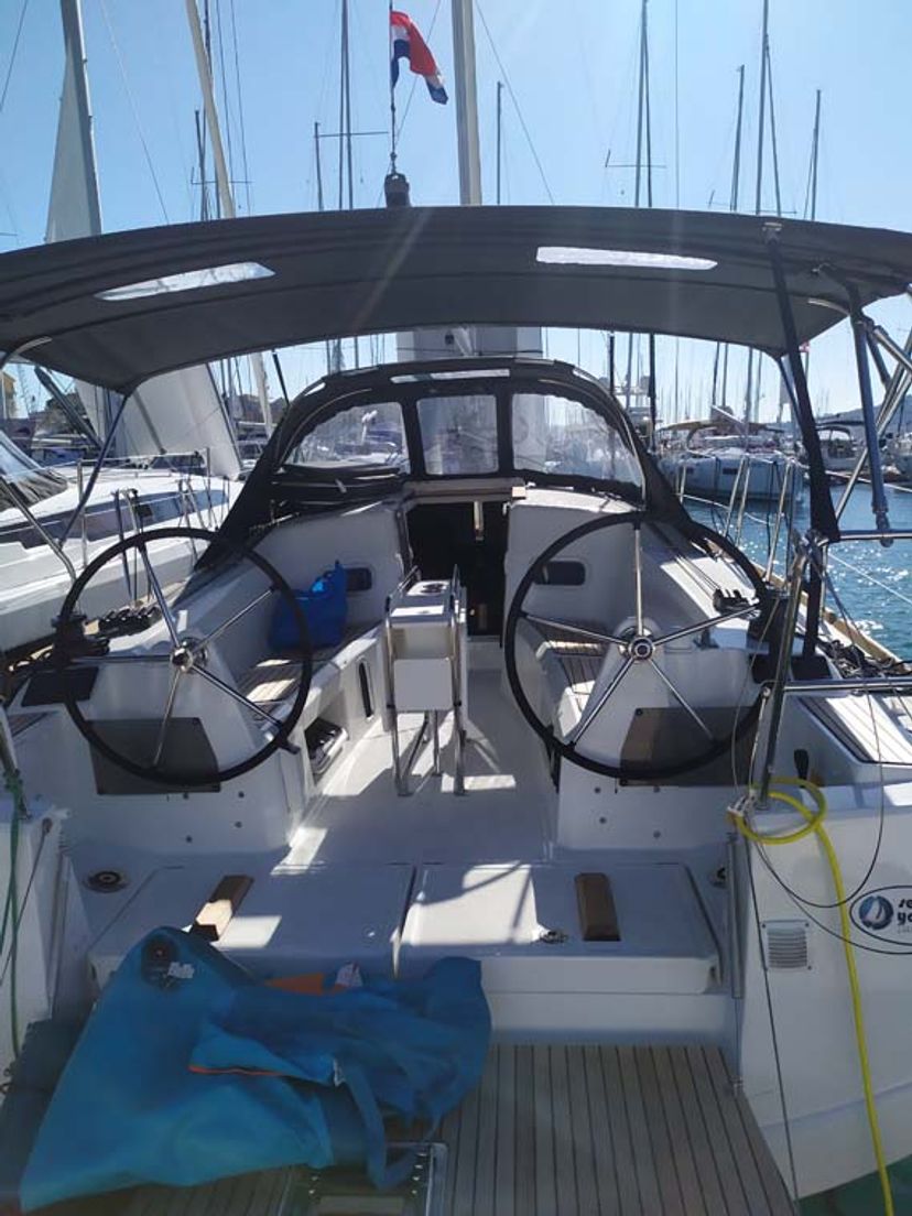 Jeanneau 49 true elli