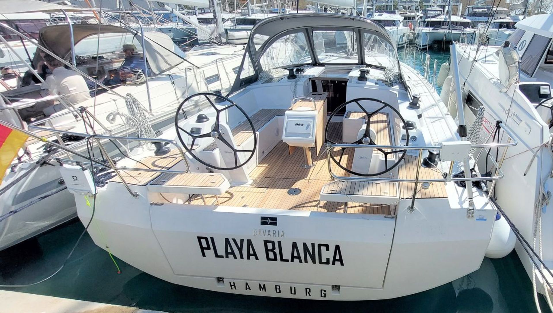 nausys-30818054-827770-PlayaBlanca_main.jpg