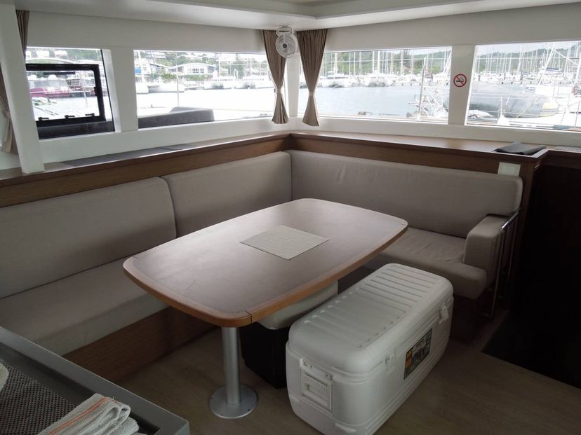 Lagoon 45 Poivre