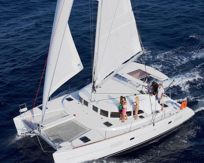 Lagoon 38 Aride