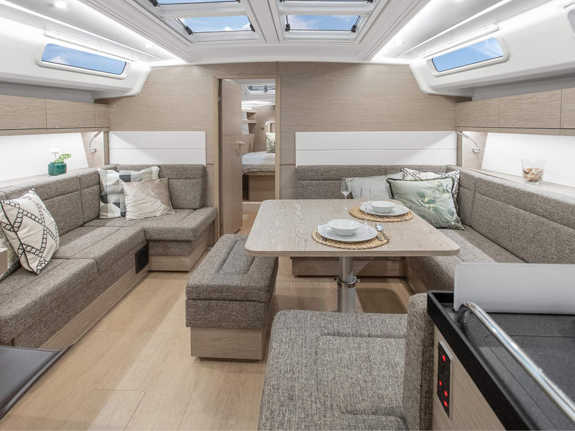 Hanse Yachts 45 Deep Sea