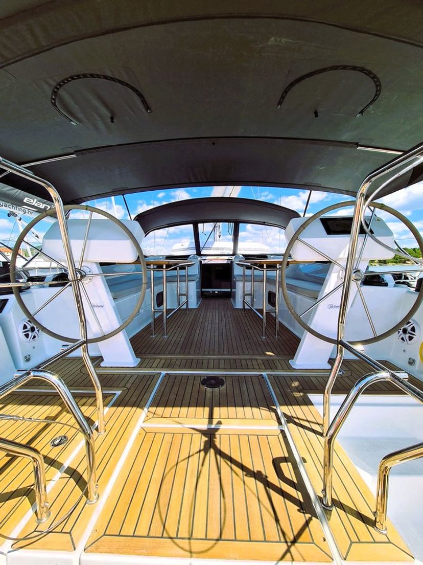 Hanse Yachts 50 Adriatiq Scum