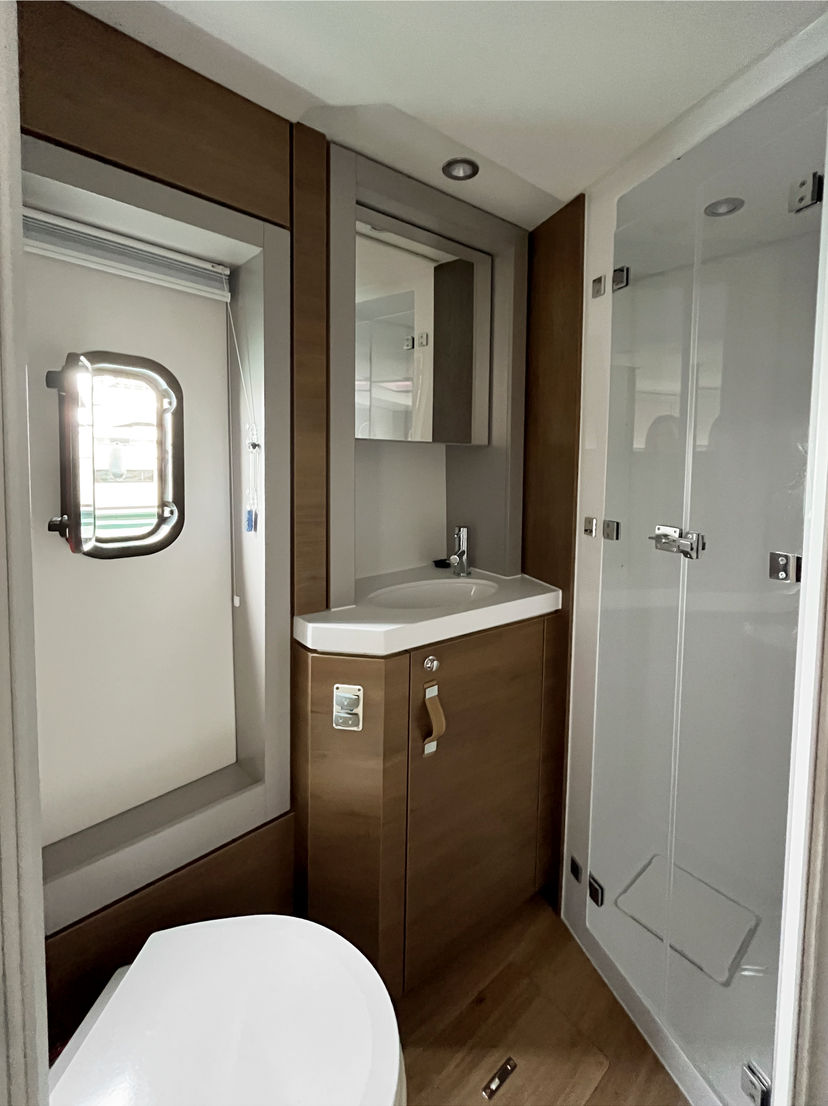 Catana 4.6 Enma