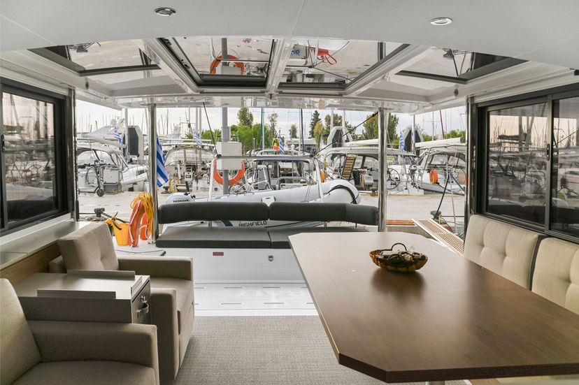 Catana 4.6 Enma