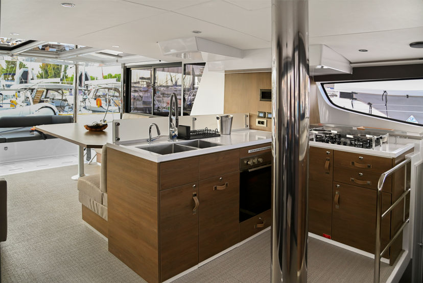 Catana 4.6 Enma