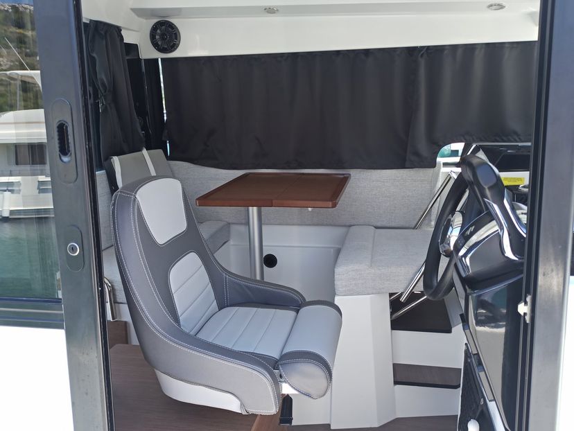 Jeanneau MERRY FISHER 895 Surprise