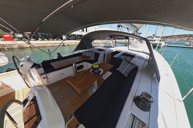 Hanse Yachts 50 Charlabelle - OW