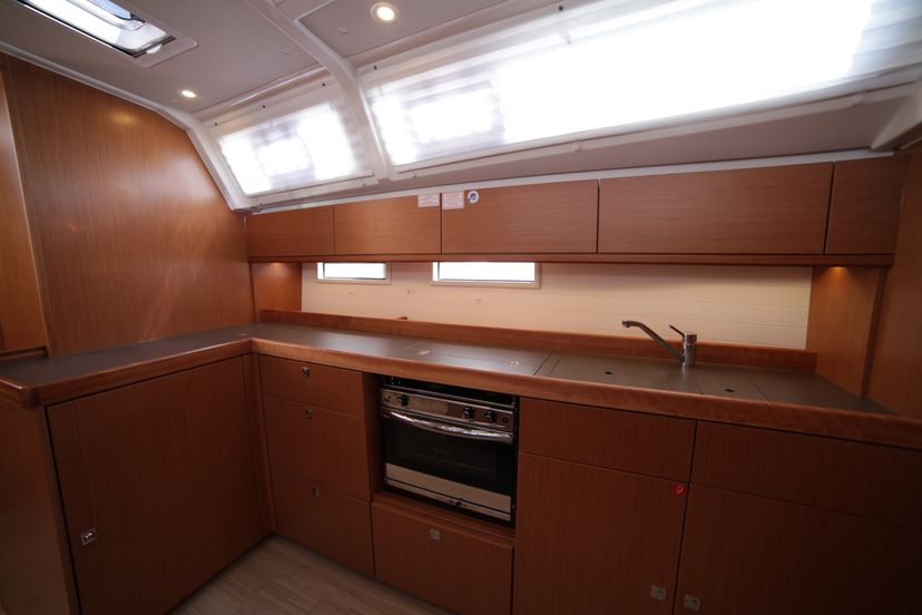 Bavaria Yachtbau 46 Sail Leo