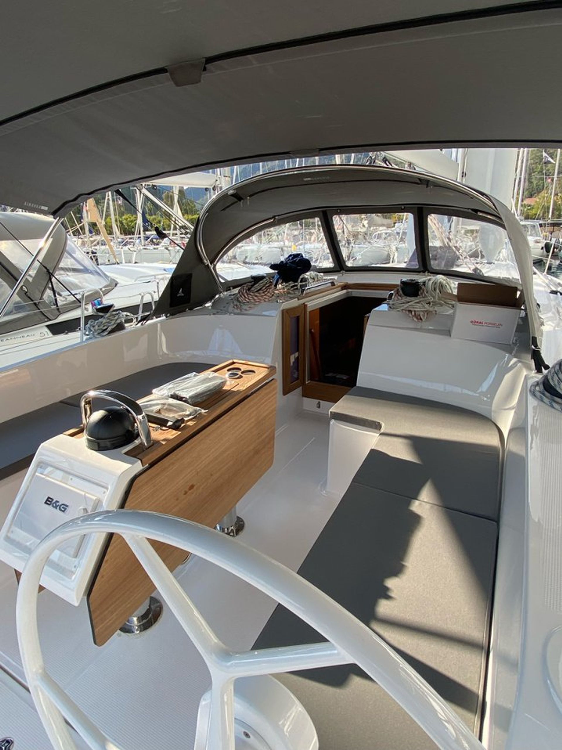 nausys-31443307-12856871-n1.jpg
