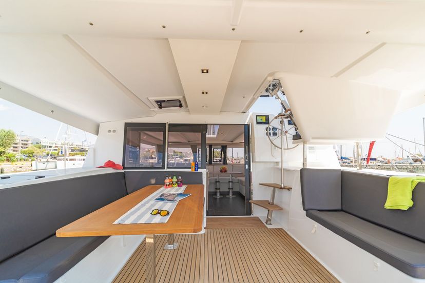 Fountaine Pajot 40 Aifos