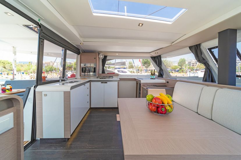 Fountaine Pajot 40 Aifos