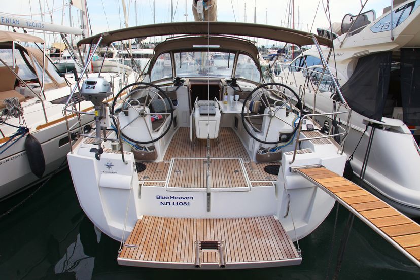 Jeanneau 46 Blue Heaven