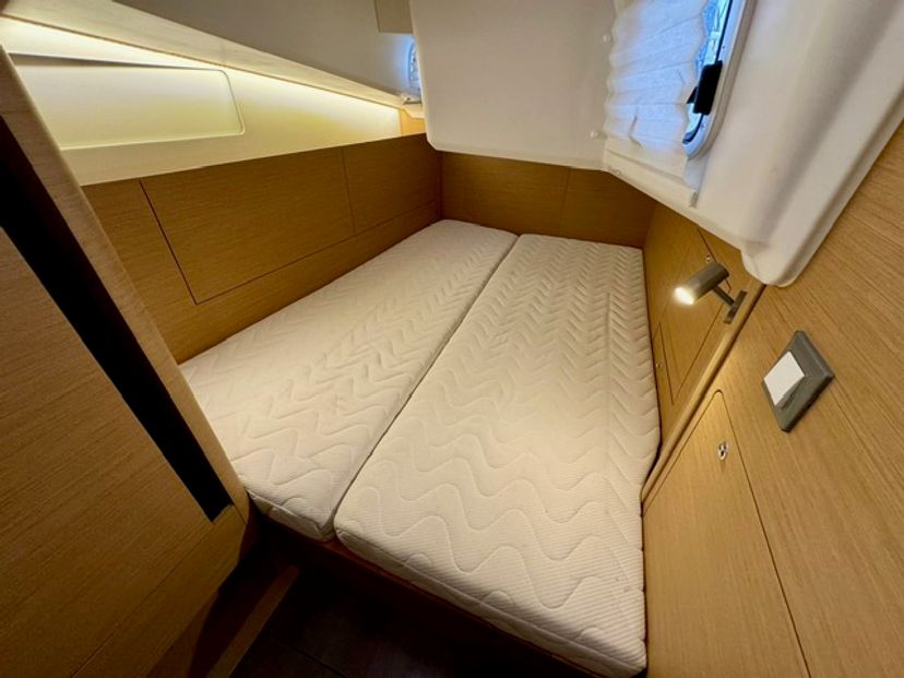 Jeanneau 410 Lucia