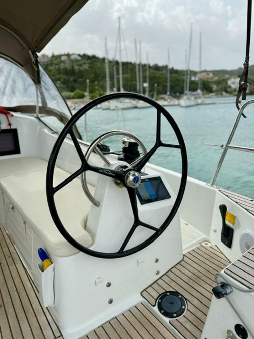 Jeanneau 410 Lucia