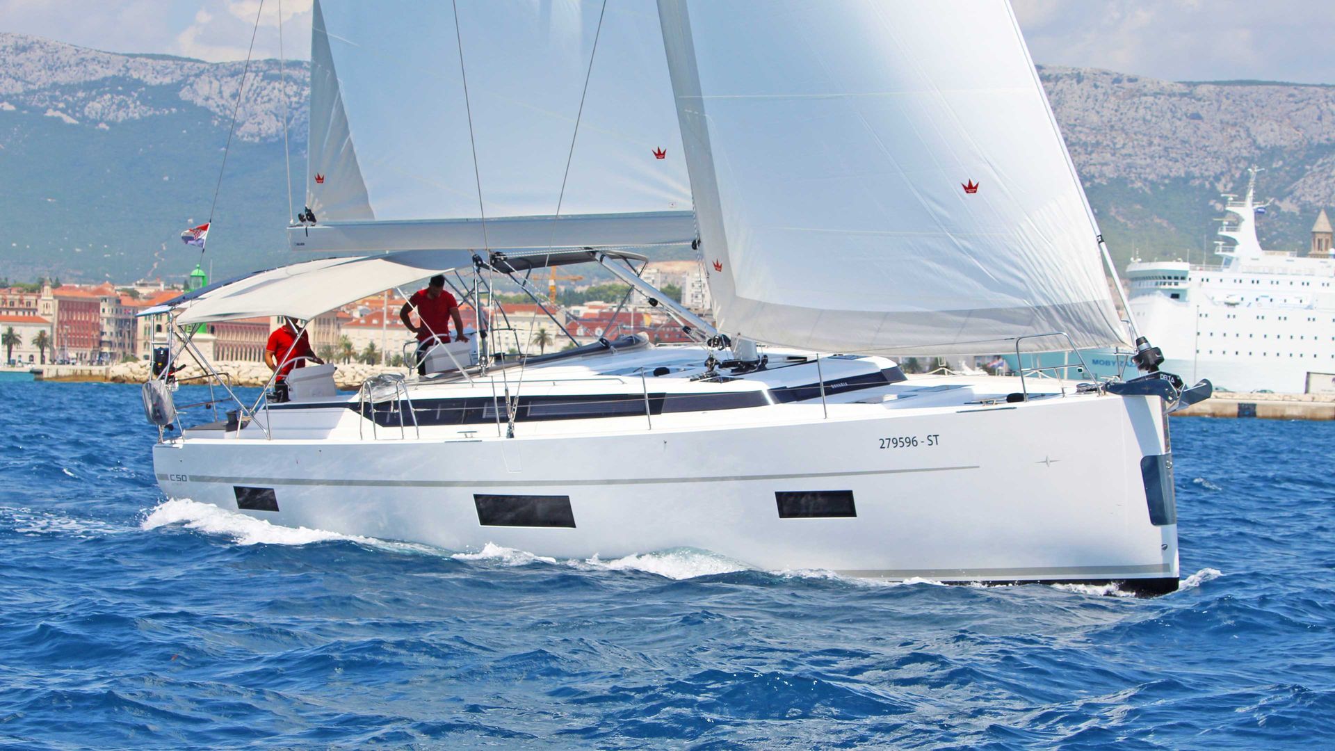 nausys-32174519-105313-n.JPG