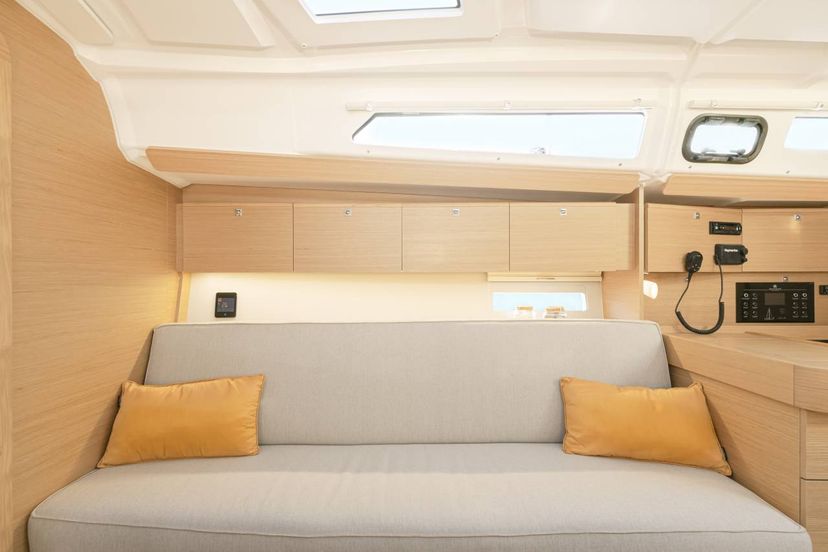 Dufour Yachts 36 Dzama
