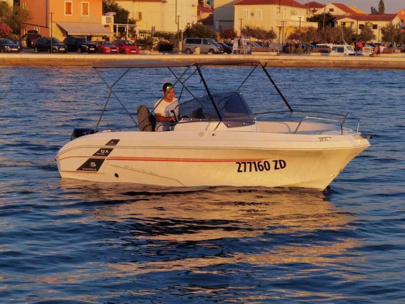 Marine Time QX 562